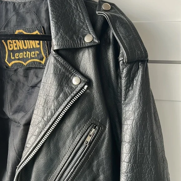 Black Men's Jacket - Picture 5 of 7